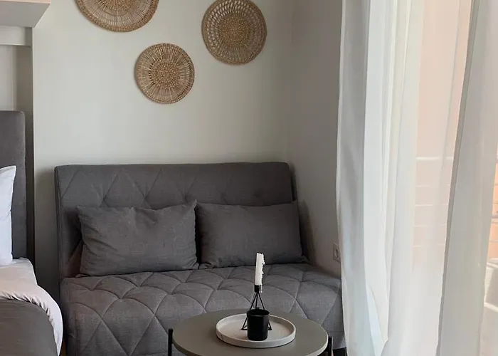 Modern And Sunny Studio Kavala